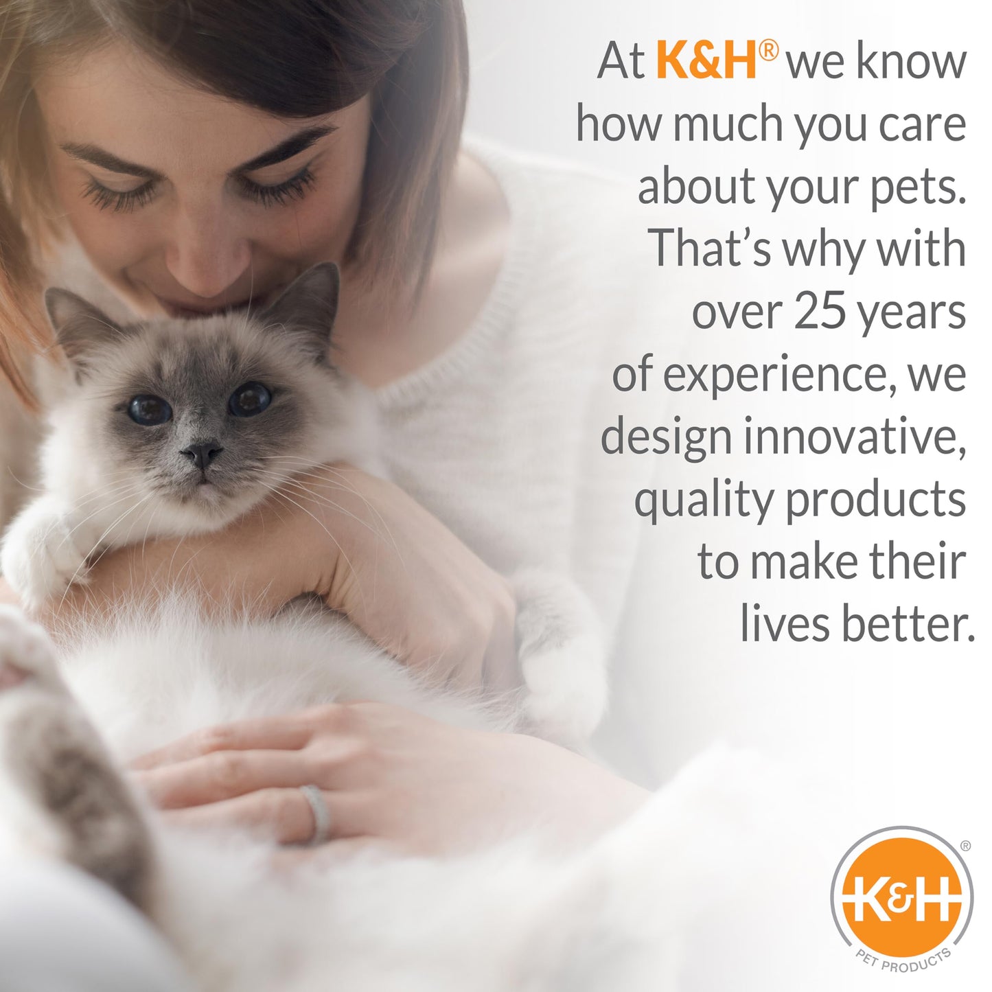 K&H PET PRODUCTS Self-Warming Cat Bed Pad, Self Heating Pad for Outdoor Cat Houses, Warming Mat for Indoor Pet Beds & Furniture, Reversible Blanket, Machine Washable - Small 21 X 17in Gray/ Black